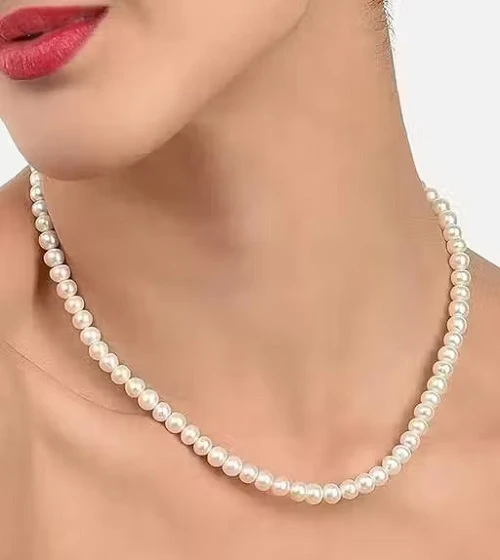 SINGLE LINE GLASS PEARL CLASSY NECKLACE SET / Pearl Necklace
